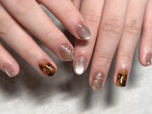 シーン(SHEEN)/べっ甲ネイル