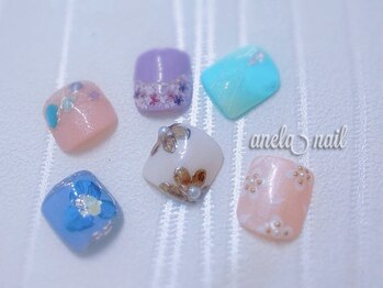 アネラネイル(anela nail)の写真/【限定デザイン¥7,780】【specialフットケア＋デザインフリーフットネイル¥12,700】足裏をツルツルケア！