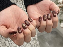 ビー玉マグネットネイル