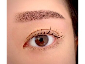 カリス(Salon de Charise)/まつげパーマ＋美眉アイブロウ