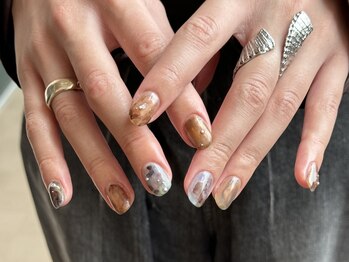 エムアイラッシュ(M.eyelash)/ニュアンスネイル