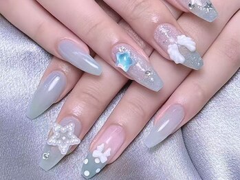クイーンズネイルサロン(Queen's nail salon)/長さだし/持ち込みデザイン