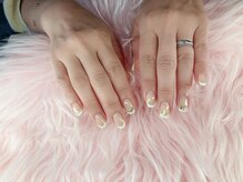 ルーク アンド ラヴィング(Eye+Nail Luke&Loving)の雰囲気（ワンカラー￥5.000-～巻き爪ケア￥1.500～してます）