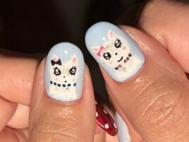 個性派手描きネイル