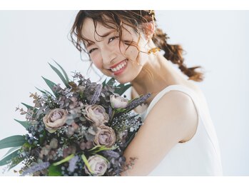 ホワイトニングカフェ 神戸三宮本店(WhiteningCafe)の写真/【前日駆け込み予約◎】1DAY完結ホワイトニング＊大切な日を輝く白い歯で！結果重視ホワイトニング￥3,980~