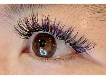 レミア 関内(REMIA)/8月　目尻カラー