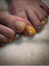 ジャミーラゾフル(Jamila-zohr)/春フットネイル