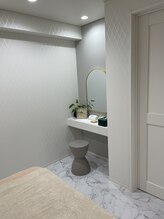 リラクゼーションサロン カラン(calan)/施術後はこちらで身仕度を