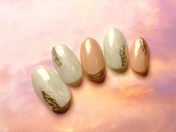 エストリブレ(estLivre)/ジェイドネイル