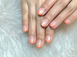 オレンジフレンチネイル