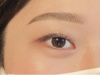 アリルアイラッシュ(ALiLu Eye Lash)の写真/似合わせアイブロウ！スタンダードまつげパーマ+アイブロウWAX ￥5500☆まつ毛とのセットで更に美人度UP♪