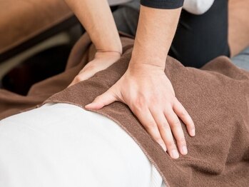 コリトル 福岡赤坂院の写真/【歴19年/口コミ300件超】不調原因分析付き〈全身もみほぐし60分¥4400/80分¥5980〉首肩こり,腰痛根本改善!