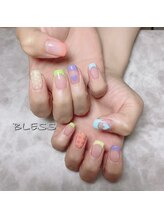 ブレス(BLESS)/フレンチ　パステル