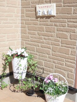 ファム 蓮台寺店(FAM)/