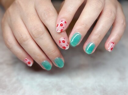 ミュゲネイル(Muguet Nail)の写真