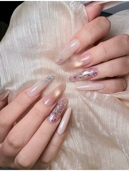 うるツヤ×ラメで大人かわいい