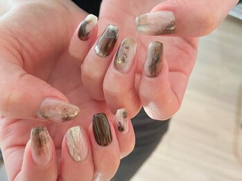 ニュアーズネイル(nuas nail)/
