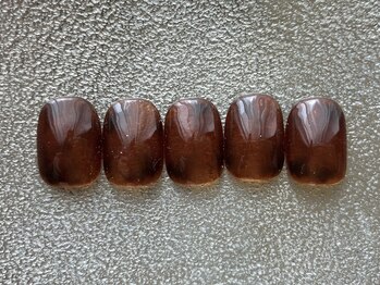 スモーキーネイル(smoky nail)/