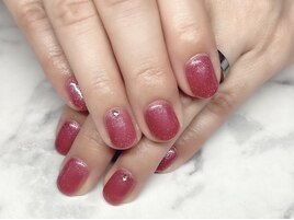 シンプル艶ネイル