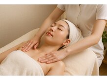 リリアージュ(Lilyage)/美肌に重要なデコルテケア♪