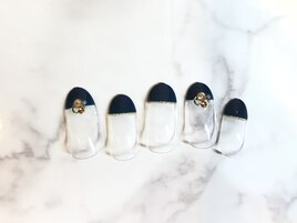 ビジュー風ストーン×フレンチ