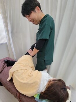 スタジオエスポワール(Studio Espoir)の写真/慢性化して取れない痛みでお悩みの方に◎【骨盤矯正＋肩甲骨はがし＋全身整体40分 初回￥2,000オフ！】