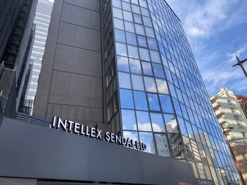 美肌痩身サロン ラエルヴェ(La Elever)/ビルの名前