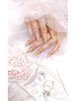 ラズリ(Lazuri)/冬っぽラメグラネイル