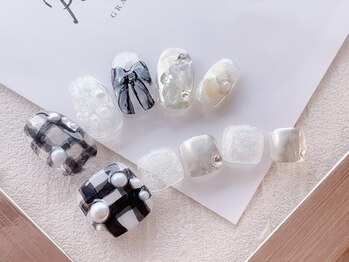 クリスタル(CRYSTAL)の写真/【500色以上の豊富なカラーで自分の“こうしたい”を全て叶えます♪】毎月変わる定額デザインあり☆


