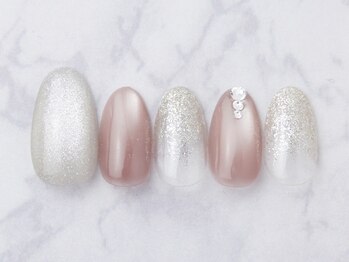 イエナネイル 都立大学(Yena Nail)/マグネット/ストーン/ラメグラ