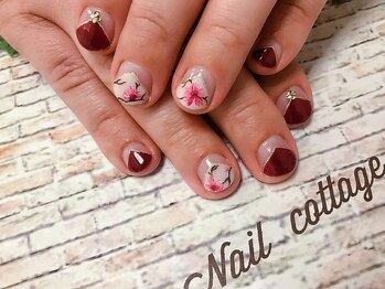 ネイルコテージ(Nail cottage)/伸びても目立たない♪Vフレンチ 