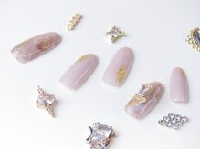 ネイルアンドアイラッシュスタジオ シュシュ(chouchou)/春夏秋冬！ワンカラーにアート