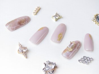 ネイルアンドアイラッシュスタジオ シュシュ(chouchou)/春夏秋冬！ワンカラーにアート