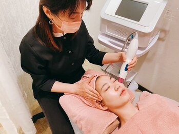 キラビューティー 二子玉川店(KIRA Beauty)/最新マシン サーマ雅FLX 施術