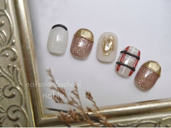 ネイルサロンアンドスクール ノーブル(noble)/チップサンプル