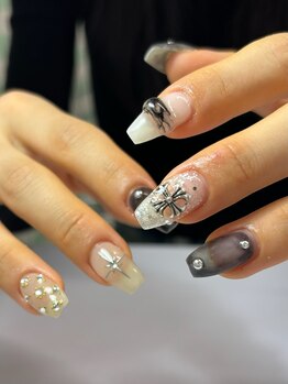 ウズ 和歌山店(UZU)/y2kネイル