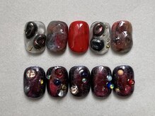 ネイルアンドアイラッシュ アールイー(Re)/