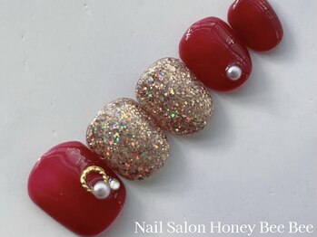 ハニービービー(Honey Bee Bee)/赤定番フットネイル