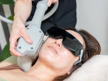 ティア ザ ビューティー(The beauty)/顔脱毛☆濃密潤うパック付き