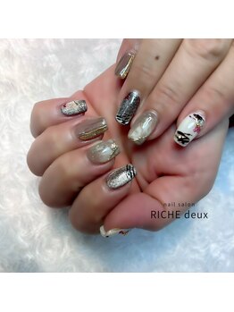 リッシュ ドゥ(RICHE deux)/バレンタインネイル
