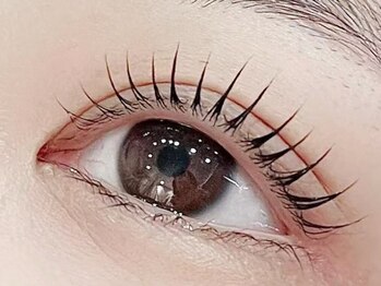 【まつげパーマ・パリジェンヌ専門店】Yii Salon 池袋東口店の写真/キープ力に自信アリ！Yii Salonで、理想の目元を手に入れませんか？理想の目元で毎日を楽しみましょう☆