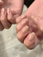 アイユー 千葉(iu.)/うるうるネイル
