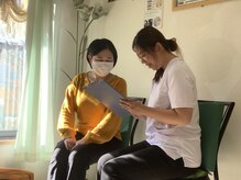 アロゼの雰囲気（女性施術者もおり、女性ならではのお悩みにも寄り添います。）