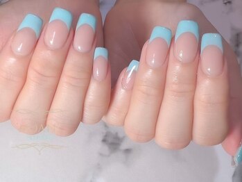 カラーフレンチネイル