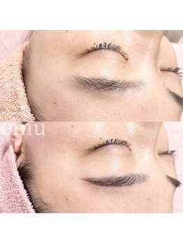 エミュ(emu)/癖が強い眉毛も！