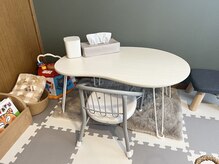 キッズスペース有.お子様もお待ち頂けます◎