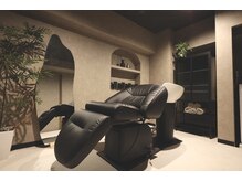 GOKAN Japanese Headspa Osaka の雰囲気（シートヒータ完備、ゆったり個室）