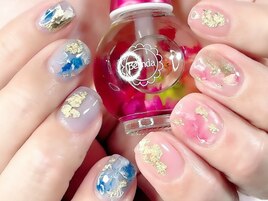 金箔ニュアンスネイル