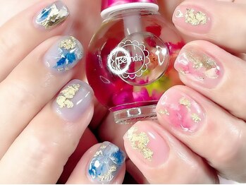 金箔ニュアンスネイル