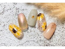 ネイルクローネ(nail crone)/ひまわりネイル